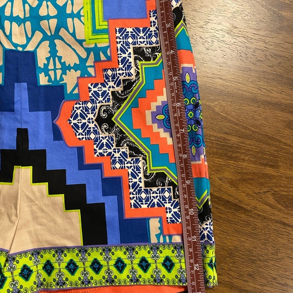 VESTIQUE shorts - Size M - Picture 9 of 9